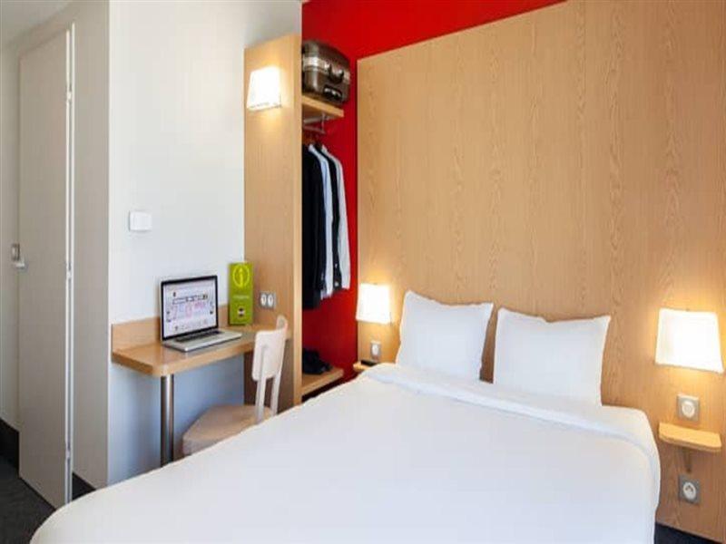 บีแอนด์บี โฮเต็ล ปารีส โรแม็งวีล นัวซี-เลอ-เซก Hotel โรแมงวิลล์ ภายนอก รูปภาพ