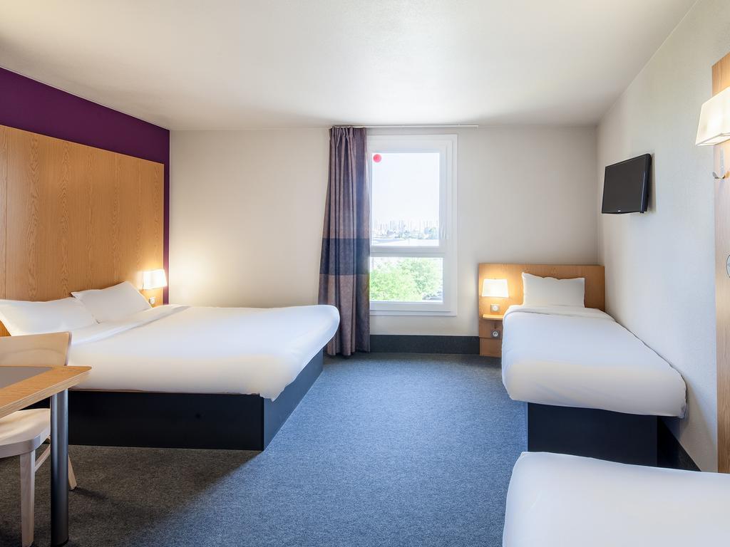 บีแอนด์บี โฮเต็ล ปารีส โรแม็งวีล นัวซี-เลอ-เซก Hotel โรแมงวิลล์ ภายนอก รูปภาพ