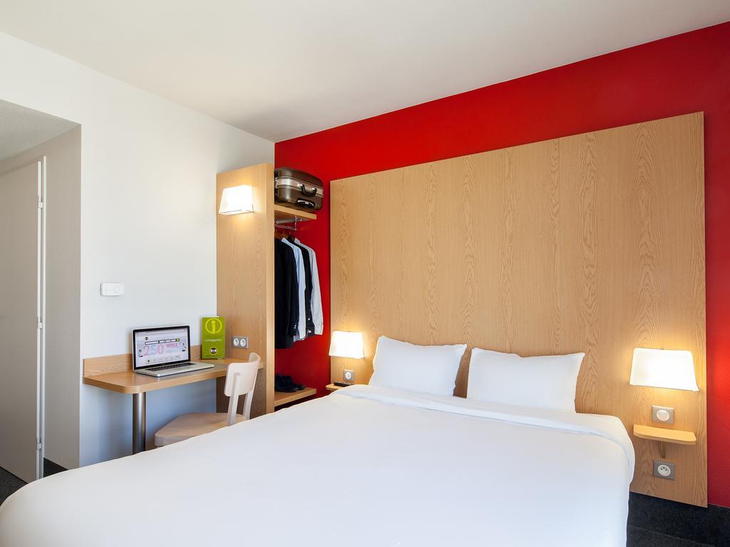 บีแอนด์บี โฮเต็ล ปารีส โรแม็งวีล นัวซี-เลอ-เซก Hotel โรแมงวิลล์ ภายนอก รูปภาพ